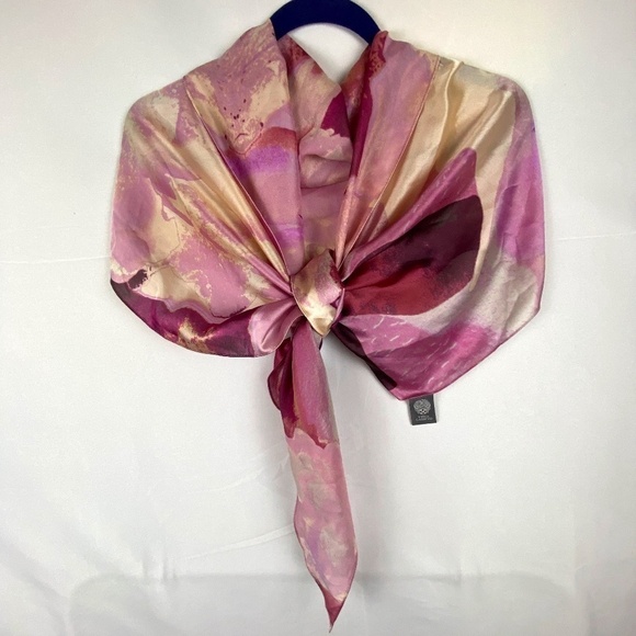 Vince Camuto Polyester Scarf 58" X 18" Rectangular Pink Burgundy Floral Silky - Picture 1 of 16